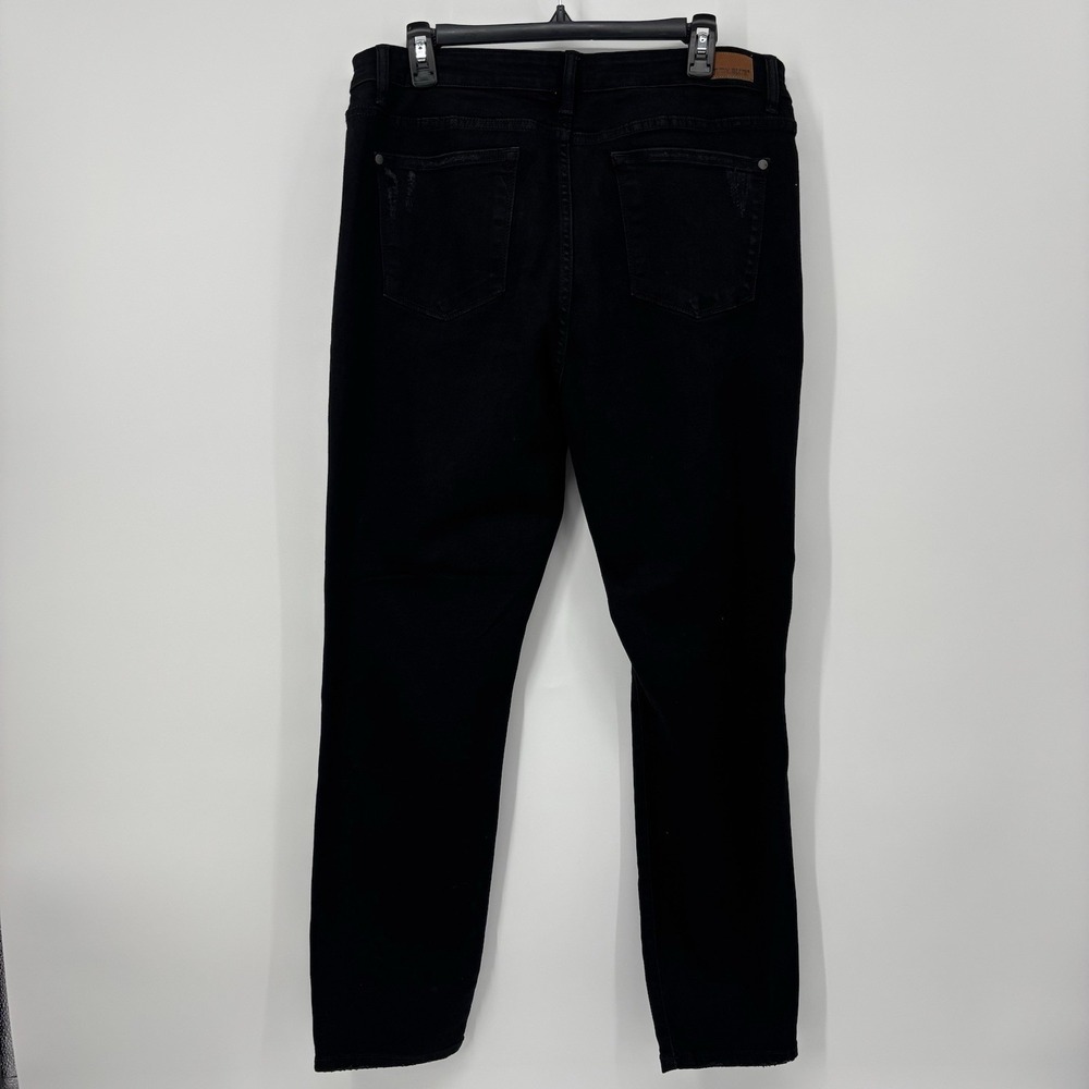 Judy Blue Jeans Womens 15/32 Black Boyfriend Fit Ripped Distressed High Rise - Picture 2 of 13